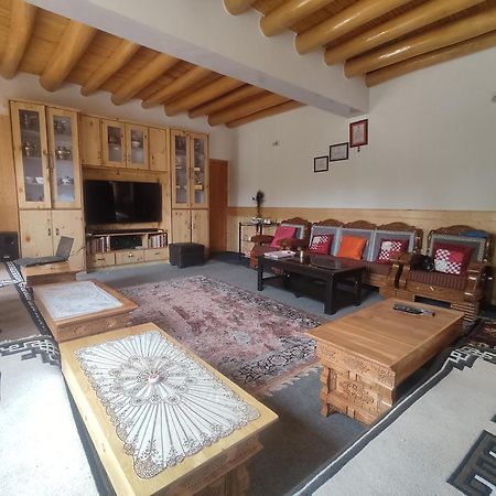 Streamlet Homestay Leh Extérieur photo